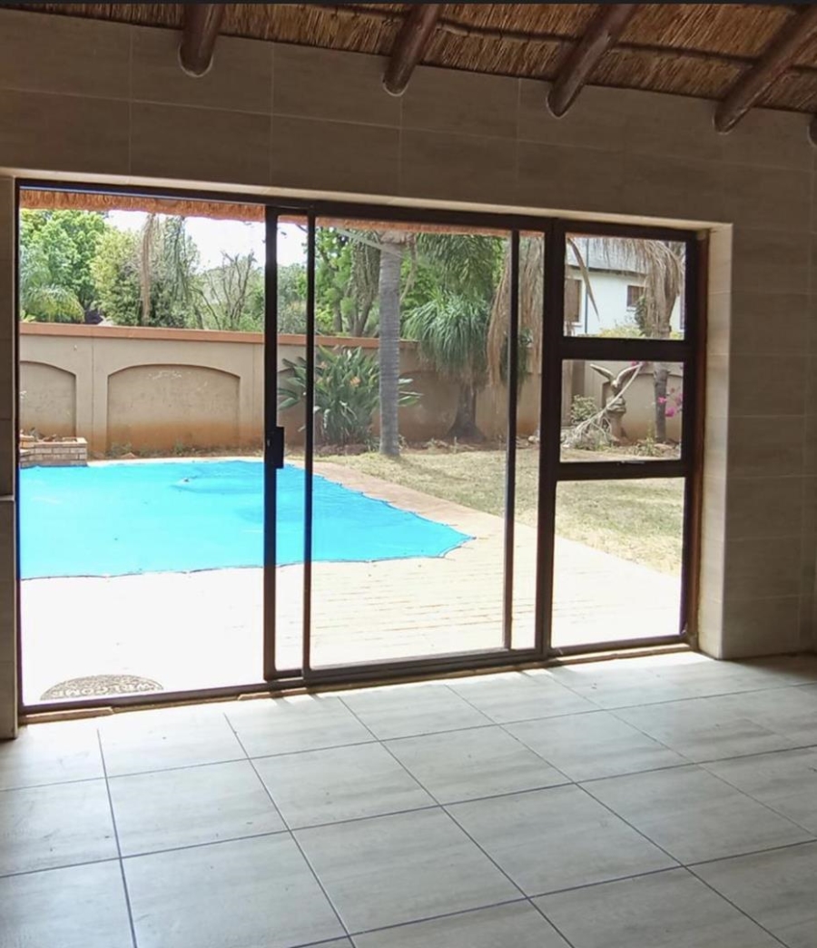 4 Bedroom Property for Sale in Melodie North West